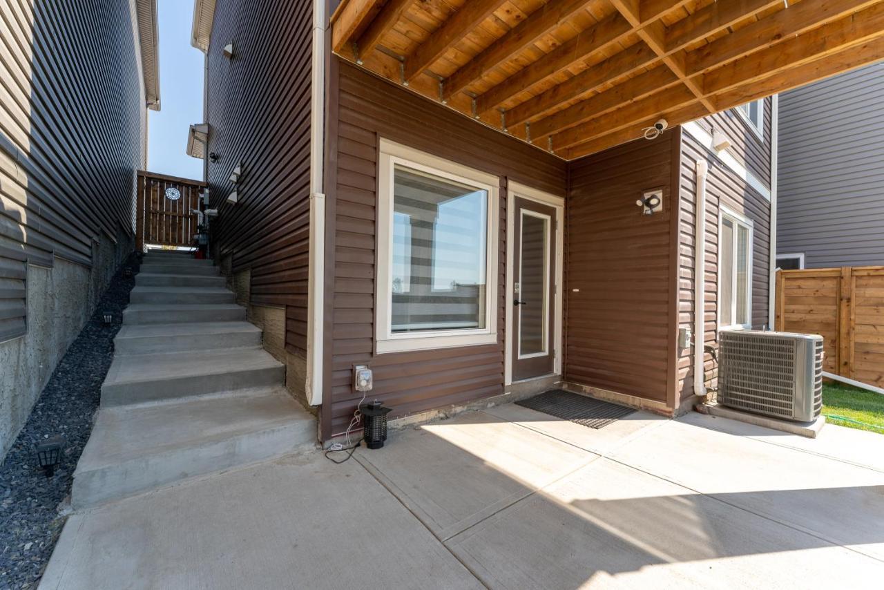 You Will Love This 2Br Guest Suite In Se YYC Eksteriør bilde