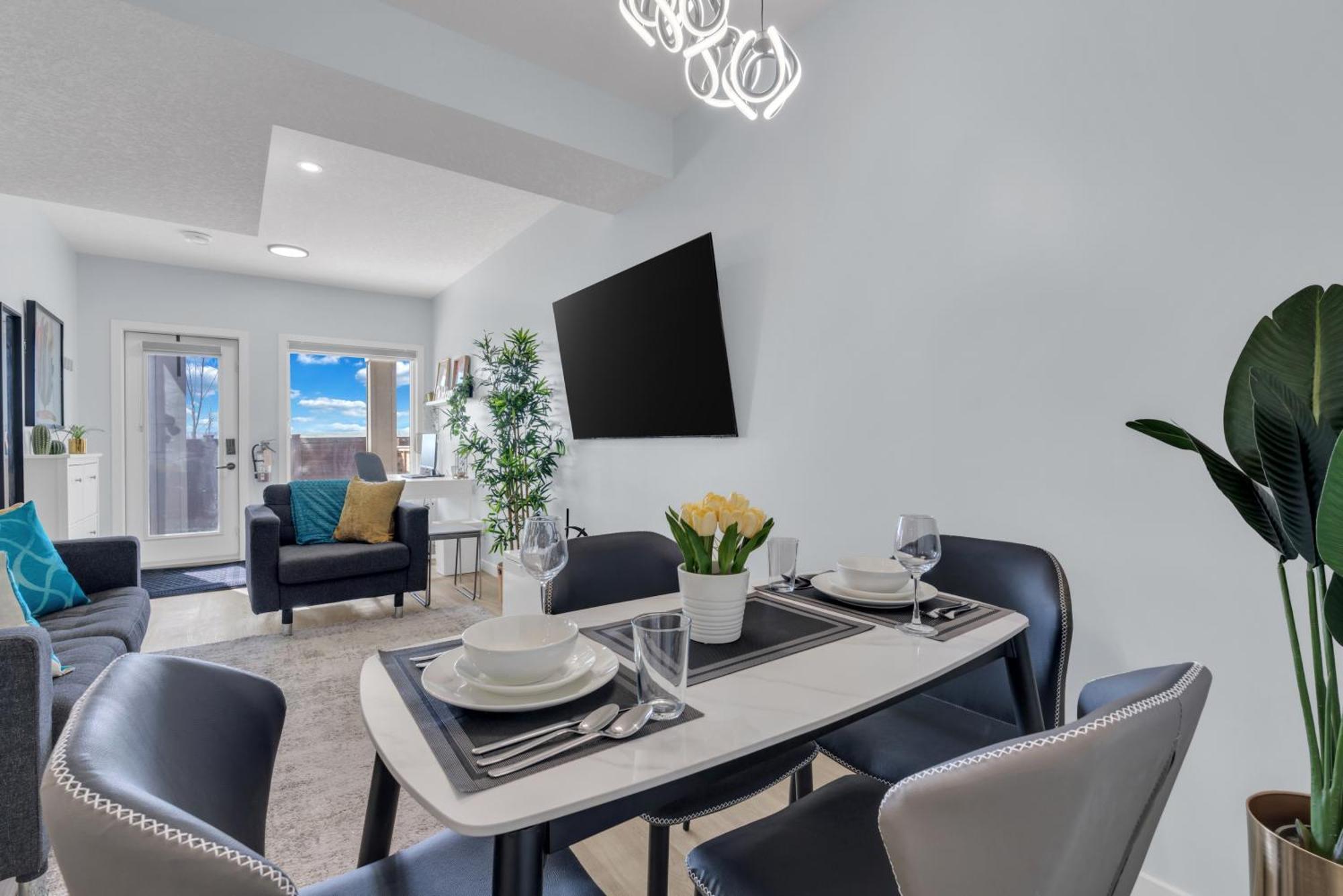 You Will Love This 2Br Guest Suite In Se YYC Eksteriør bilde