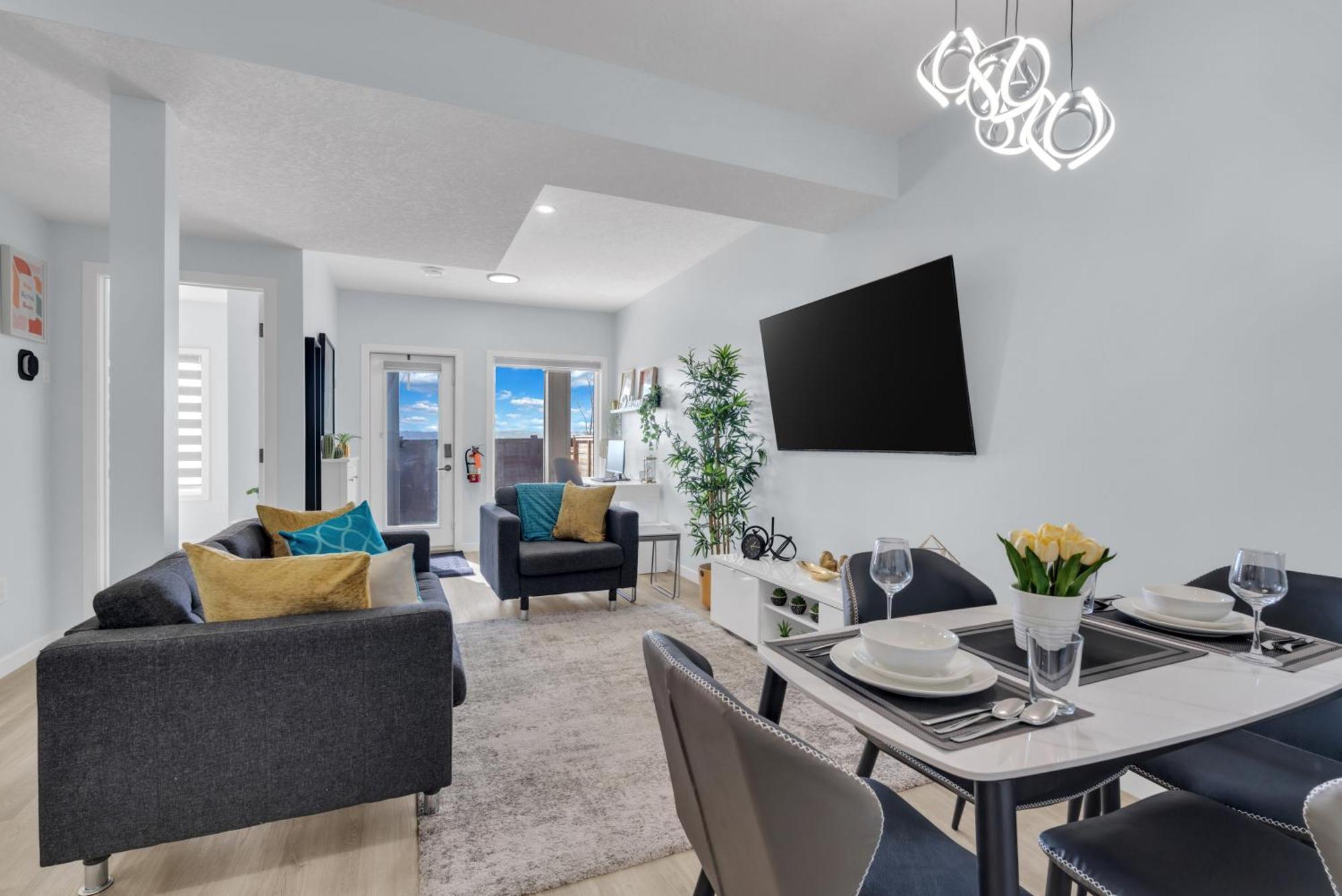 You Will Love This 2Br Guest Suite In Se YYC Eksteriør bilde